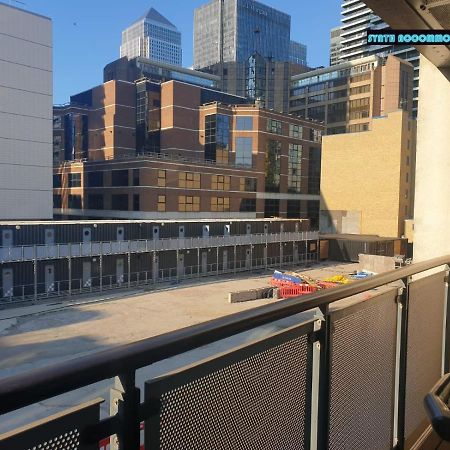 80S Retro 1Bed Studio Serviced Apartment Canary Wharf Perfect For Solo & Couple Travellers Londres Extérieur photo